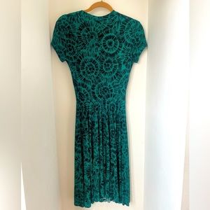 Norma Kamali Green Pattern Dress size XS